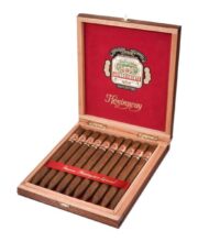 ARTURO FUENTE HEMINGWAY MASTERPIECE
